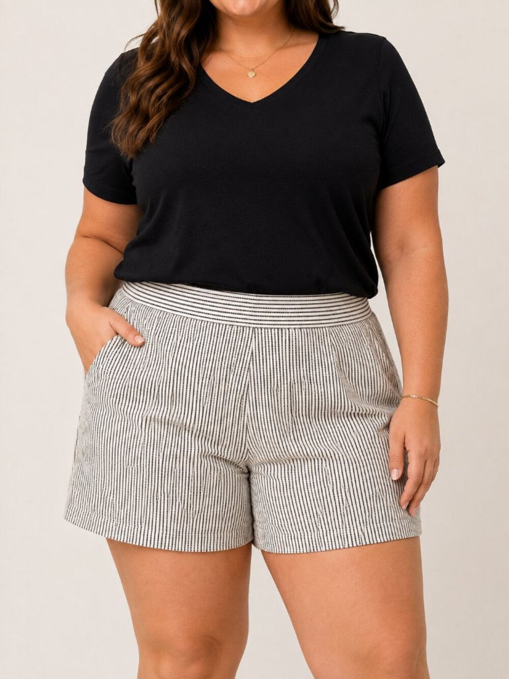 Max Studio Black White Textured Dotted Stripe Pull On Shorts 1X